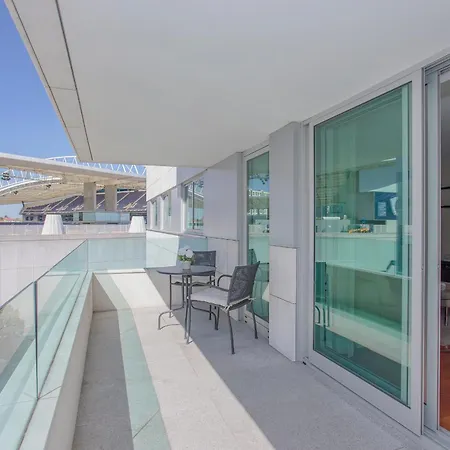 Balcony Dragao View With Parking By Liiiving