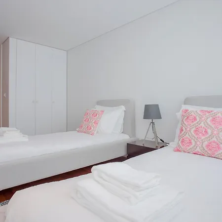 Balcony Dragao View With Parking By Liiiving Apartment Porto