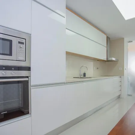 Balcony Dragao View With Parking By Liiiving Apartment *