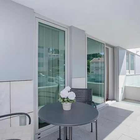 Lejlighed Balcony Dragao View With Parking By Liiiving Porto