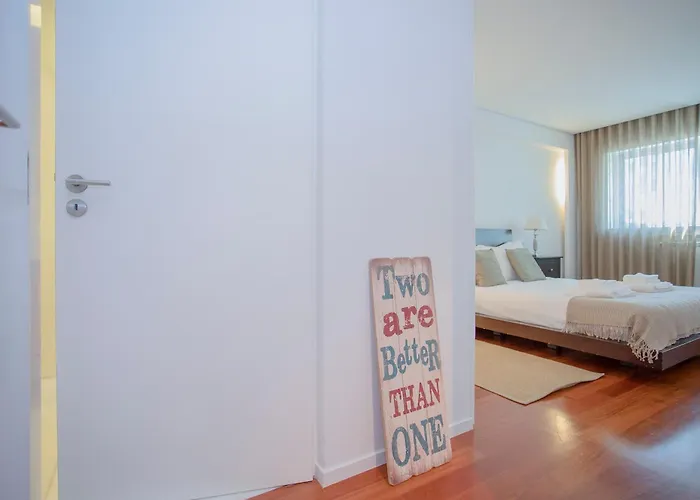 Liiiving In - Balcony Dragao View *