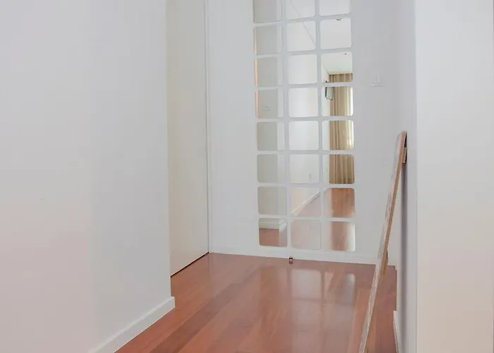 Liiiving In - Balcony Dragao View *