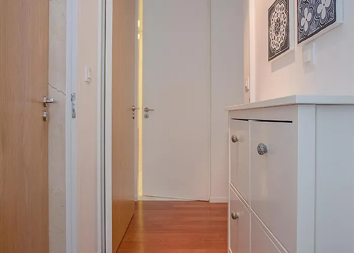 Liiiving In - Balcony Dragao View