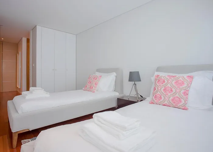 Apartman Liiiving In - Balcony Dragao View *