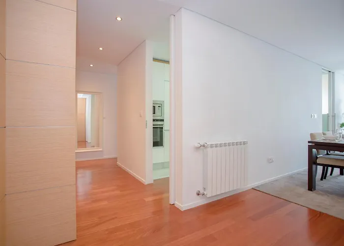 Apartman Liiiving In - Balcony Dragao View *